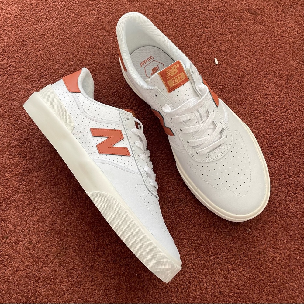 SOLD OUT NB 272 white/camel